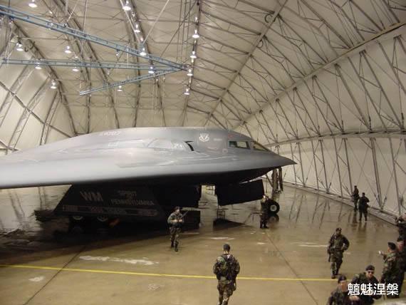 [西奥多·罗斯福]美国B2隐形轰炸机的造价是多少？
