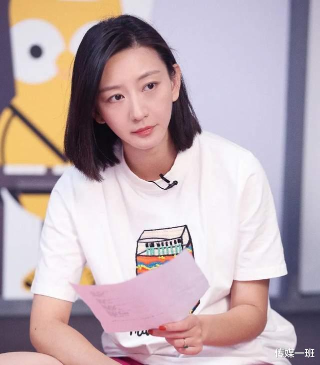 景甜|人间富贵花撞脸悲伤蛙？脸颊发肿眼袋重，景甜颜值下滑这么厉害？