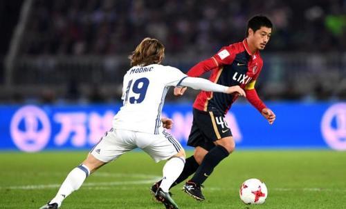 利物浦|矿工多点开花，阿贾克斯主场强悍，利物浦客战无胜