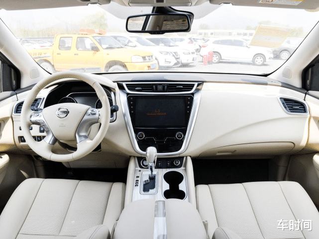 丰田汉兰达|又一合资车倒下！从48万跌至19万，月销仅458台，比停产还难受