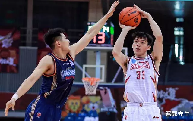 中国男篮@复赛第一人!21岁小将被赞“史上最炸”!这才是中国男篮的未来
