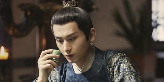 成毅|成毅这是要霸屏的节奏,5部新剧未播先火,女主个个都是高颜值