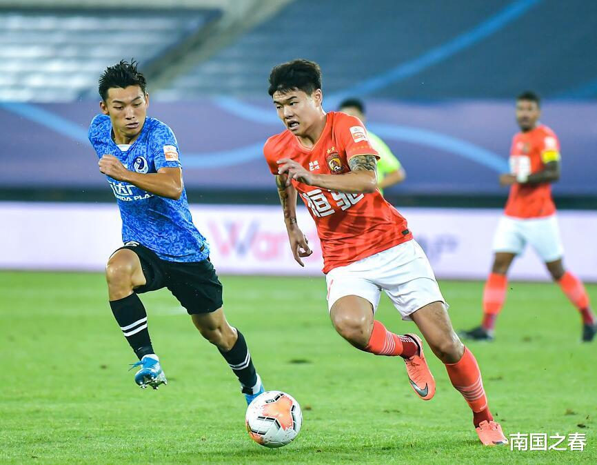 广州恒大|恒大两大“水货”，全场加起来0射门，卡帅对其中一人忍无可忍！