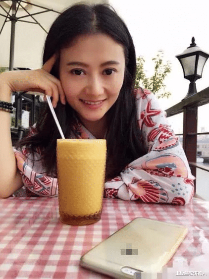 非诚勿扰|她是央视主持人，上《非诚勿扰》相亲，不到1小时被富商牵走