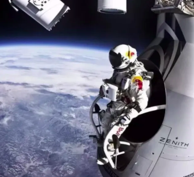 微生物|那个第一个从4万米太空中，一跃而下跳跃回地球的极限运动小伙，后来怎么样？