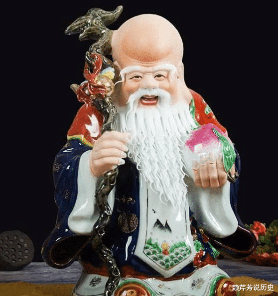『长寿』能长寿的人，手掌都有个特点，很让人羡慕