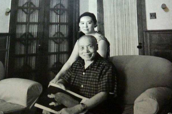 『李宗仁』李宗仁去世后，他的妻子刚满30岁，后来过的怎么样？