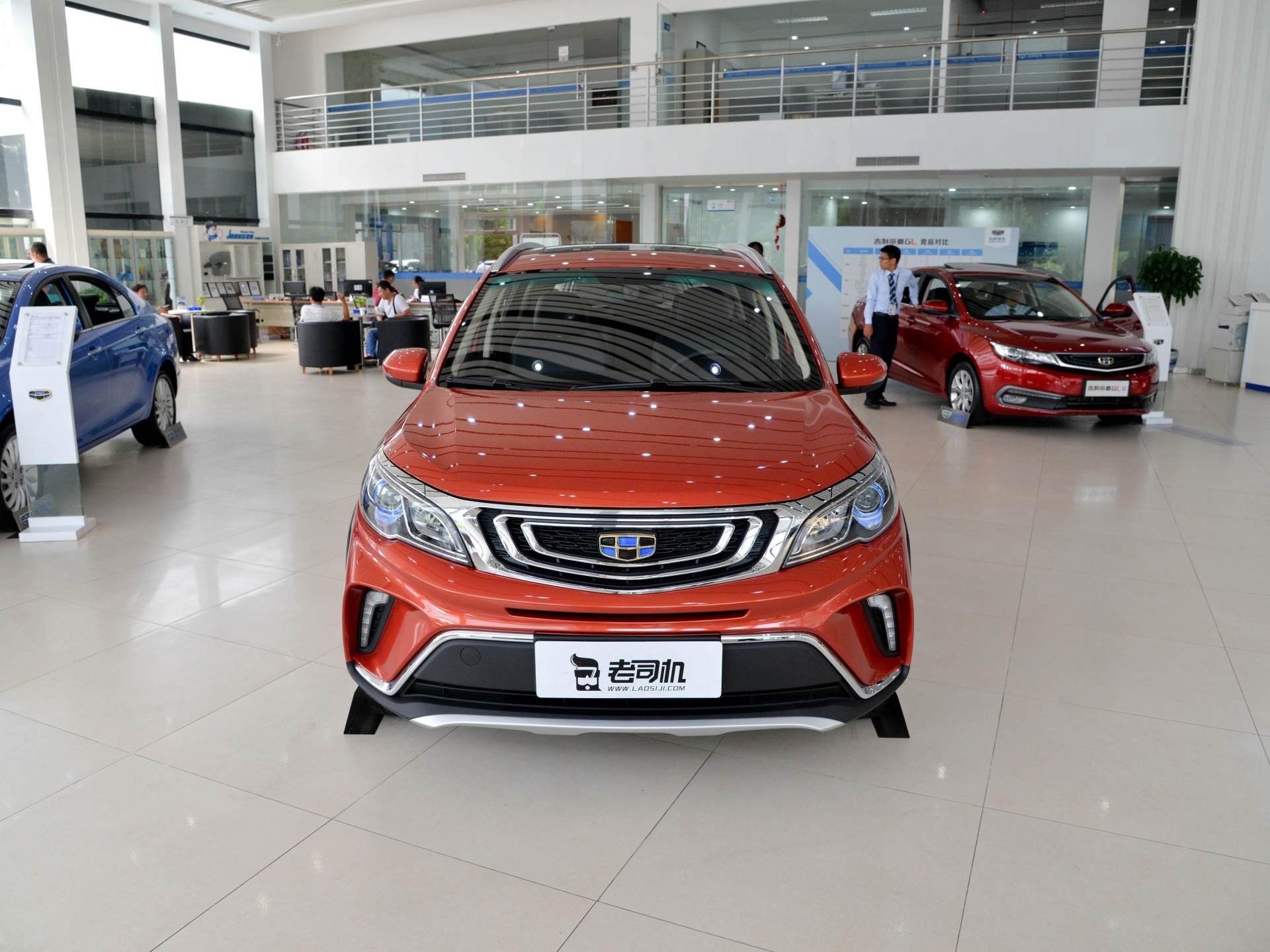 吉利远景|不到6万的国产自动挡小车怎么样？试了这款吉利后，我们: 不输飞度