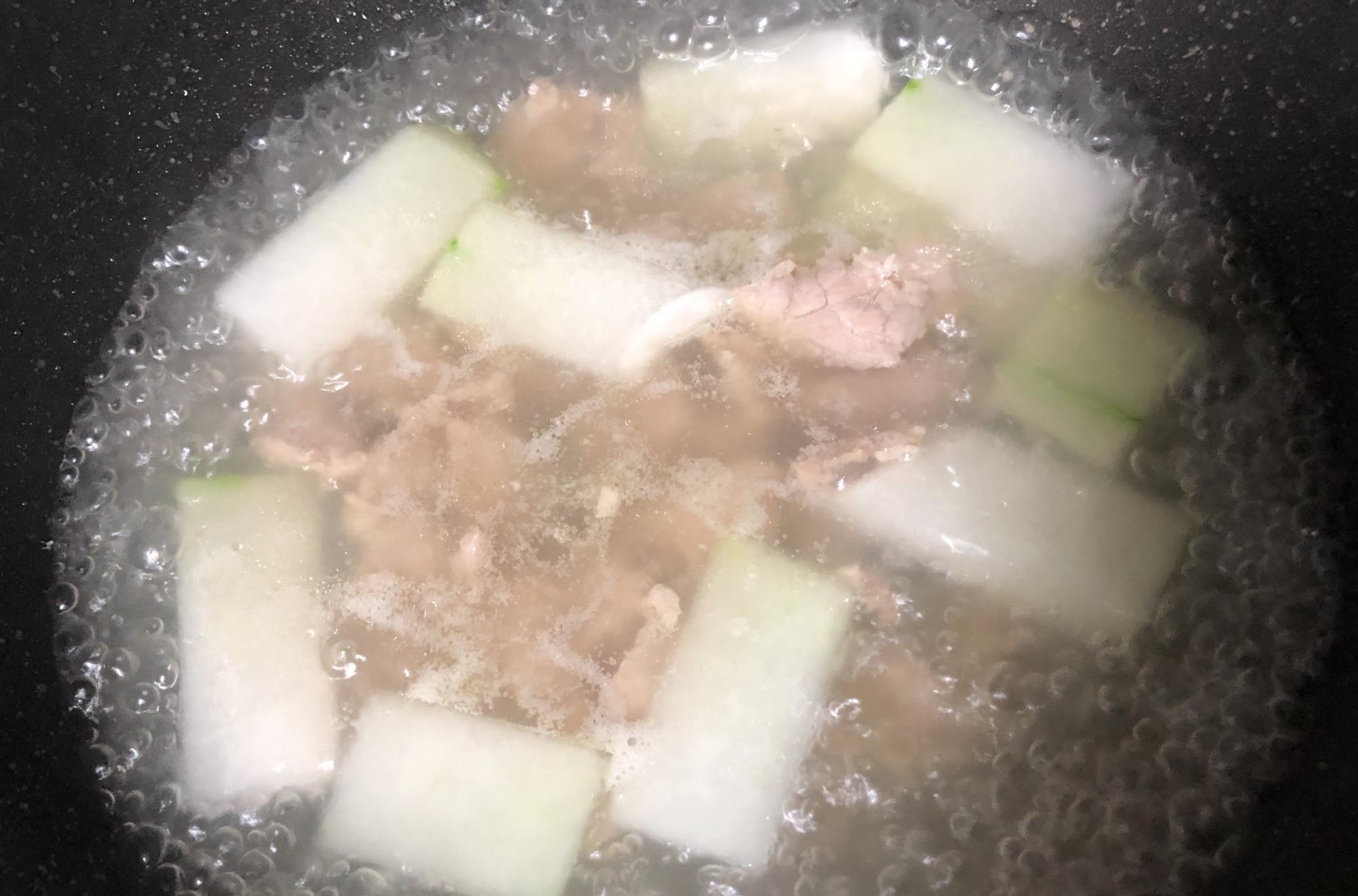 冬瓜@媳妇减肥晚餐就喝这汤，解馋不长胖，体重悄悄的就轻了