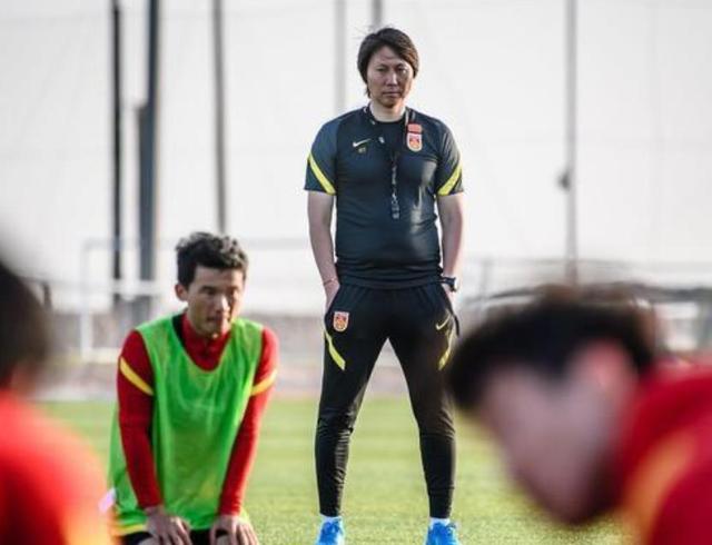 [李铁]又是一场4: 0大胜！李铁杀手锏有奇效，艾克森归化他太对了