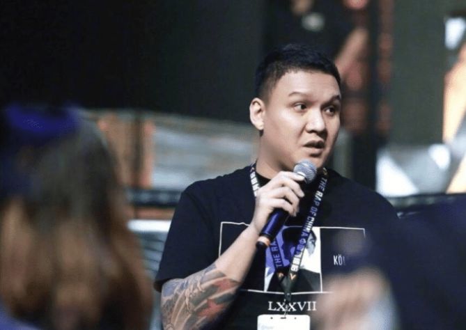 [爱奇艺]她因《中国好声音》而走红，嫁给爱奇艺副总裁，如今成人生赢家