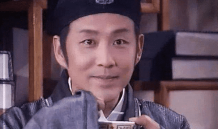 龙套|曾经我是一个“死跑龙套的”，如今的我红得发紫，让你怀疑人生！