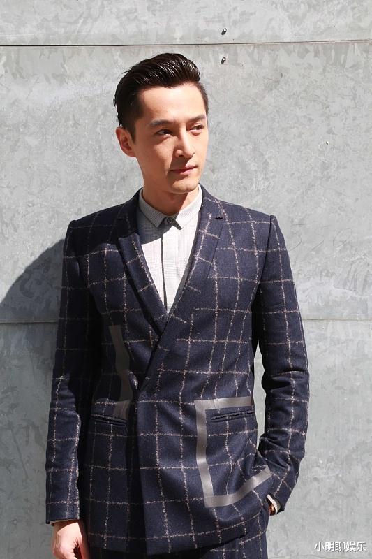 胡歌@胡歌被粉丝催婚,4位候选人出炉,网友:最后一位实在是太合适了