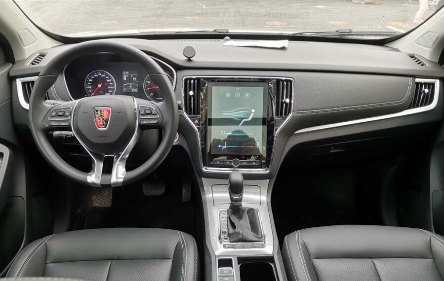 [荣威RX5]同样11万，我提荣威RX5，朋友选比亚迪宋Pro，开过后知道差距！