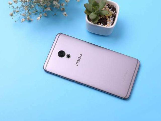 一加科技▲都是小众品牌，一加活得很好，魅族就不行了？有“大哥”罩是关键