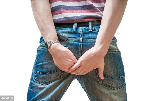 【排便】22岁少女腹大如球，入院就下了病危，父母却痛哭说：不要抢救了