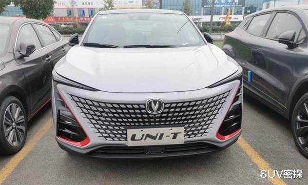 长安汽车|长安又一款高端新车现身，科幻颜值配液晶仪表，最大233匹马力