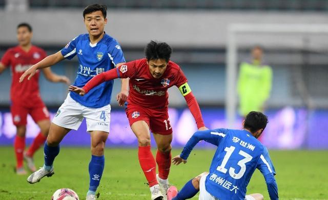 长春亚泰|中甲争冠分析及积分榜，长春亚泰握绝对主动权，双城交叉看赛况