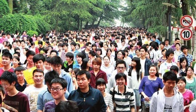 「大学排名」多份大学排行榜出炉，大学排名大不相同，今年高考看谁？