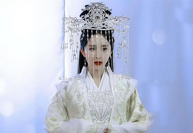 凤九■《枕上书》海外版上线，60集无删减，名场面一个不少