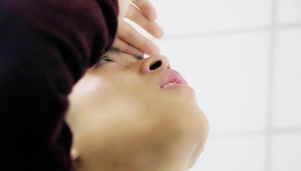 肝癌|肝癌是有预兆的，肝癌到访后，头部会出现异象，尽早检查别拖