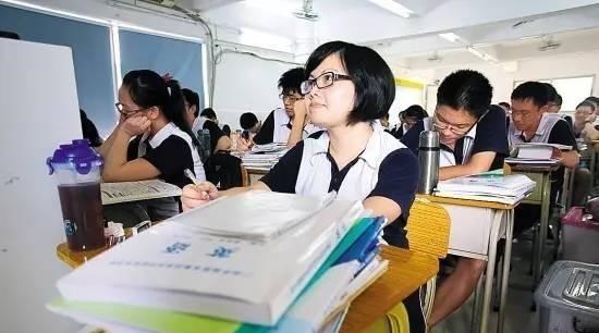高考改革：复读生迎来坏消息：今年高考再没有复读机会？就算考差也只能认了