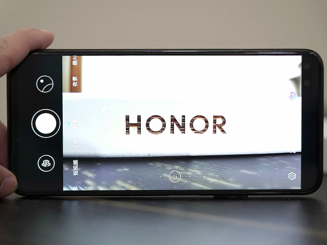 华为荣耀|想着双十一交朋友，没想到高配版缺货，荣耀V30Pro生涯或提前结束