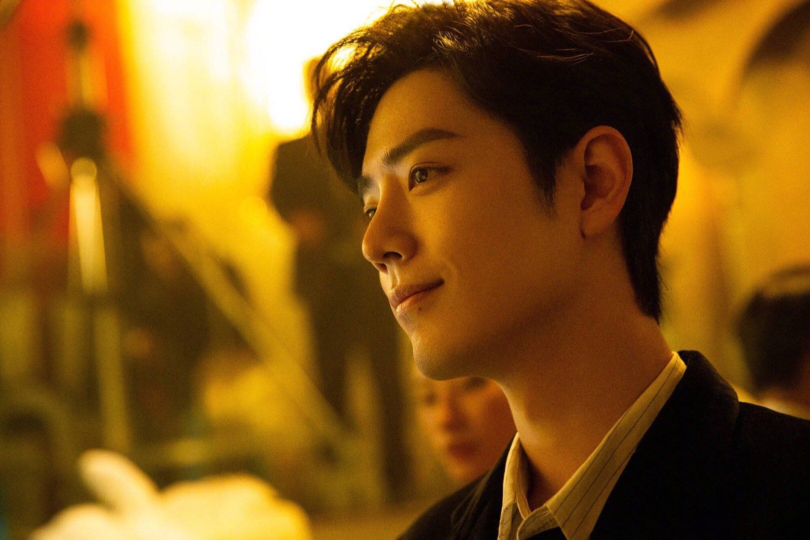 光点@肖战终于出手，黑粉们被打脸！单曲销售额过亿，肖战牛！