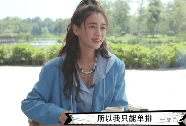 美甲|有种“讲究”叫baby，全身上下都要一个色系，看清美甲颜色：懵了