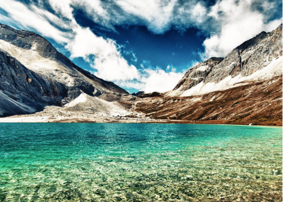 稻城亚丁|去稻城亚丁建议跟团，比较舒坦就是了，多看几个，找个靠谱的