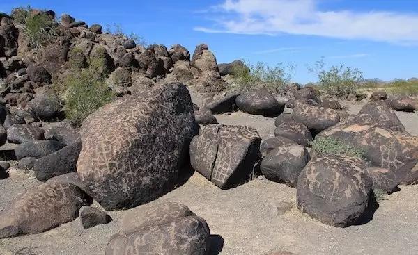 波斯|古代西亚地区的恐怖刑法，和我国封建王朝的酷刑不相上下啊！