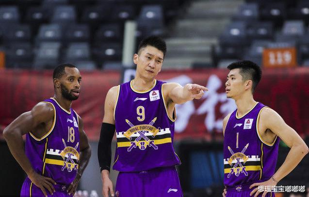 孙悦|44+13+13中国魔术师又回来了!两年前重伤妻子陈露对他不离不弃!