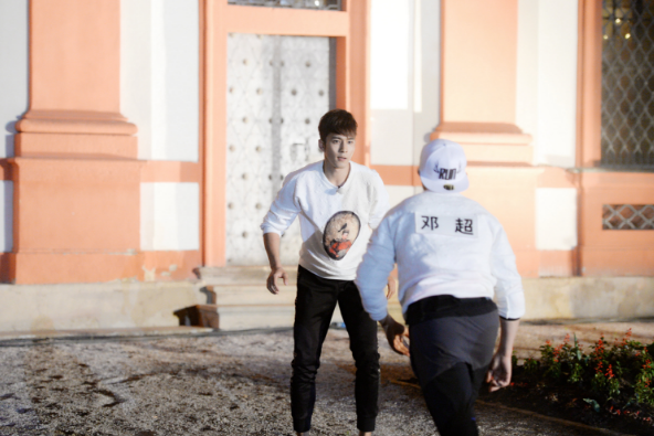 奔跑吧兄弟■《奔跑吧》下期未播先火,4位老熟人嘉宾回归,观众直呼等不及了