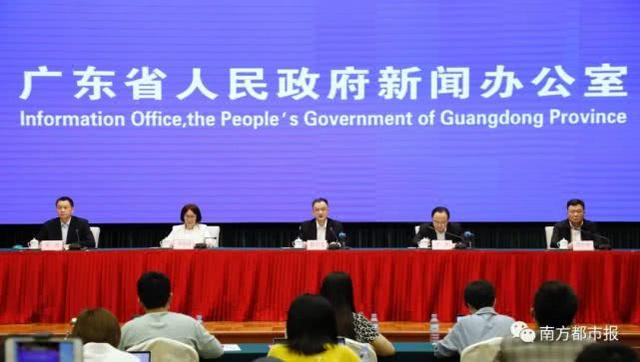 『』广东应急响应降为三级意味着什么？还要戴口罩吗？权威回应来了