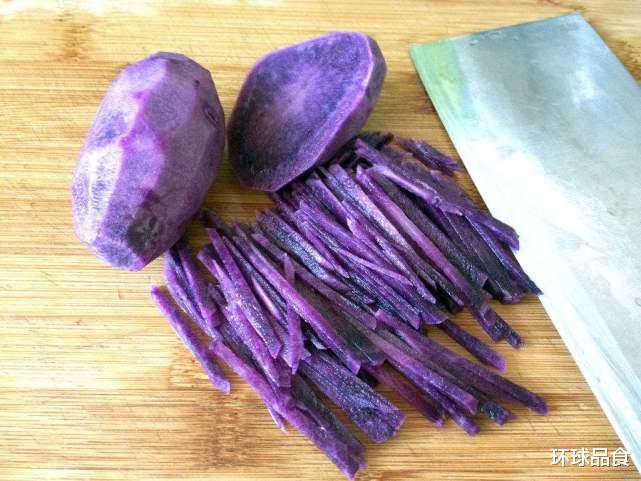 土豆丝|真正的“刮油第一菜”发现了，简单炒一炒，刮油排毒，腰围瘦2圈