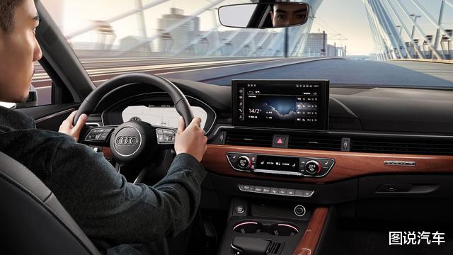 宝马3系■30-35万值得买的三款车，30岁之前开上就是有面子