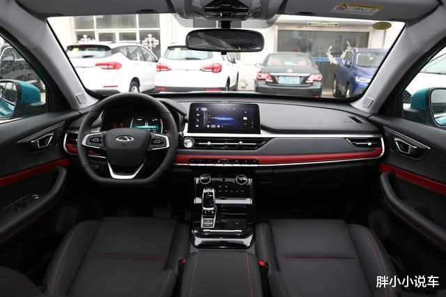 哈弗H6■奇瑞“小钢炮”亮相，1.6T油耗6.9+四轮独悬，帅过哈弗H6，7.99万