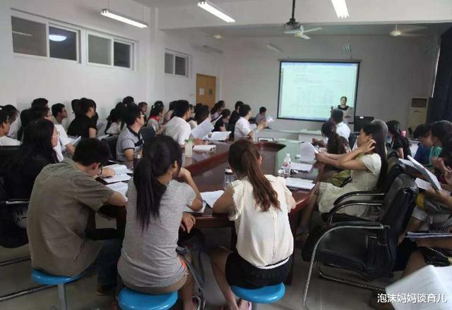 |大学里这5大专业，就业率“奇低”，谨慎报考，毕业生：以泪洗面！