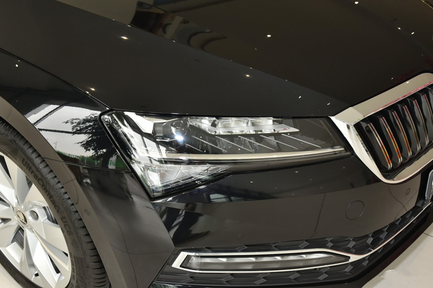 斯柯达速派|卖“白菜价”的德系！跌至11.9万，长超4米8油耗6，后悔雅阁买早了