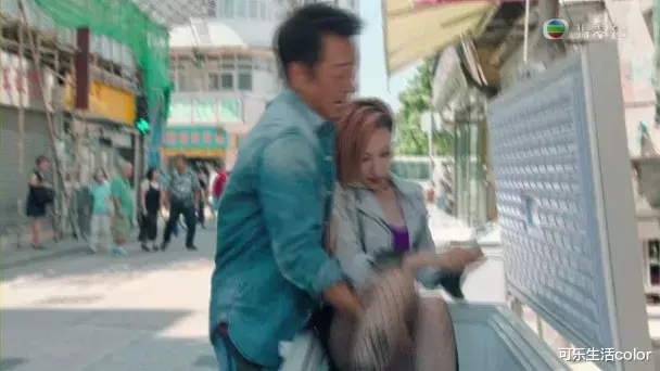 龚嘉欣|龚嘉欣铲青黑化！让黎耀祥一手掌握？她凭这套剧拿视后吗？？？