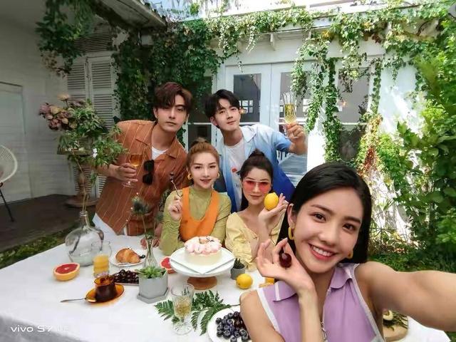 无线充电|vivo S7自拍旗舰机正式发布，拍照性能再次提升