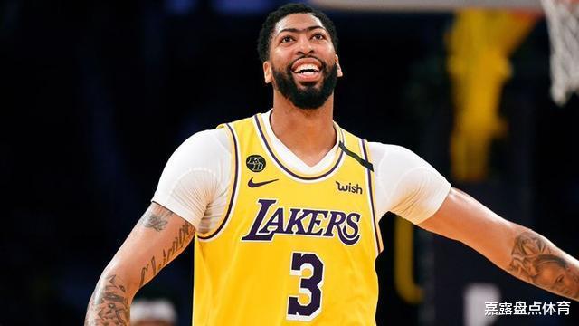 戴维斯|和湖人签约5年后，得分下降4分+盖帽少1.5个，AD状态为何会下滑？