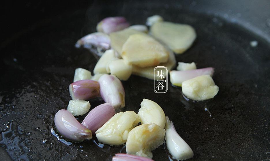 ▲夏天，隔三差五吃这菜，做时多加2调料，鲜香入味，每次都光盘