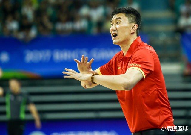 赵继伟:再见赵继伟、方硕!两大本土新星齐爆发,中国男篮后卫线迎来更新