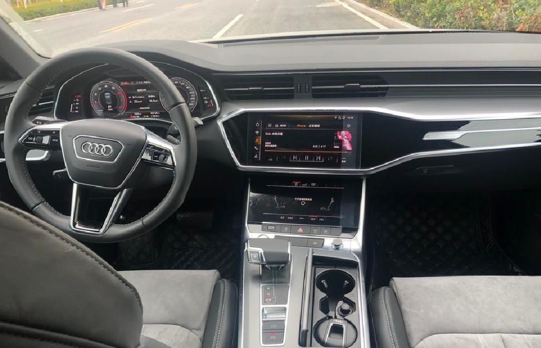 『奥迪A6L』奥迪A6L“乞丐版”提车记，大家看看我的价格没买贵吧