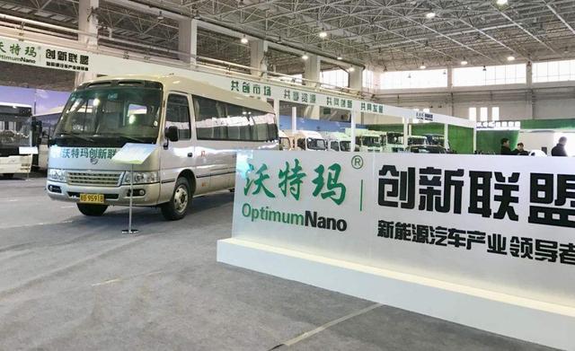 张艺兴：谁是新能源汽车电池界的\一哥\？比亚迪与宁德时代\隔空互怼\