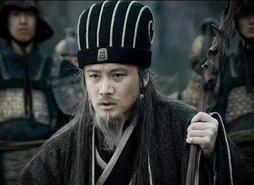 |诸葛亮果真能帮刘备一统天下?毛主席直言:从一开始就葬送了蜀国