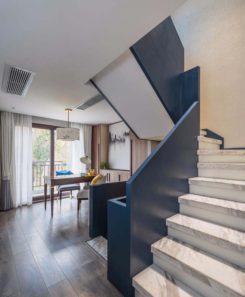 |9张好看的现代楼梯设计，小复式可以参考