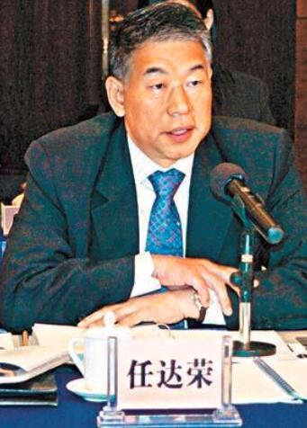 向华强|曾志伟、向华强、任达华三人谁的背景最强,可能超出你的想象