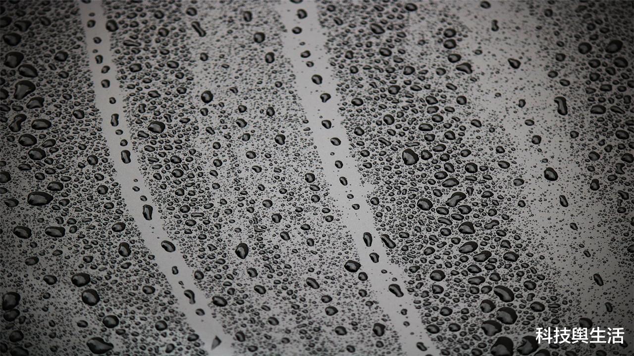 星体|一滴水有多大的威力?将其压缩后,或有机会造出一颗星球!